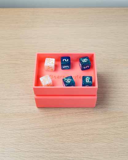 Gravity Dice Box – Magnetic Dice Storage