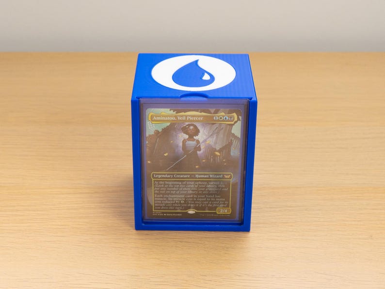 Blue Mana deck box with a white mana symbol